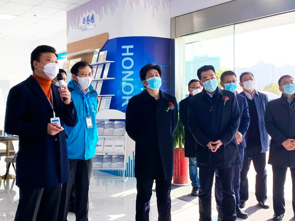 Kong Xiaohong, Secretary of Xuancheng Municipal Party Committee, and his delegation visited Kaisheng New Energy Research and Guidance Work